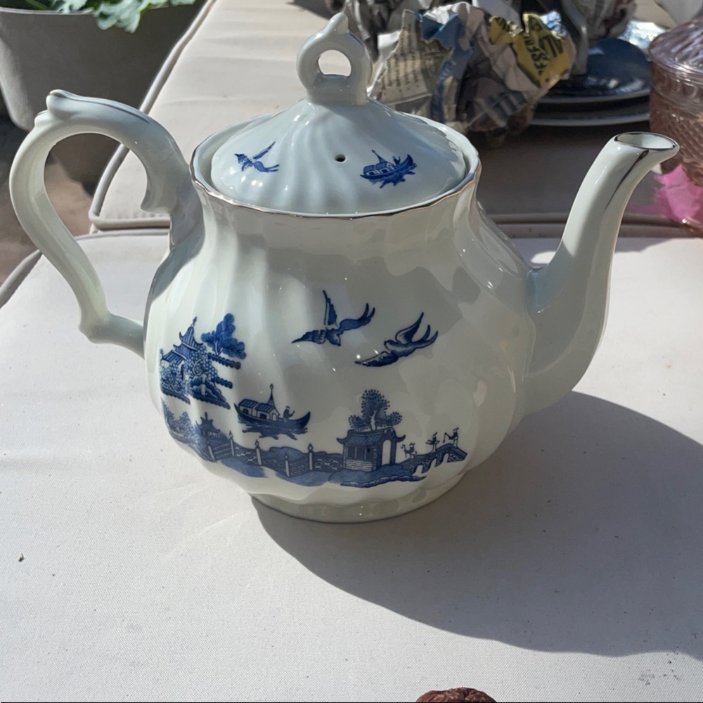 Vintage Blue and White Scenic Porcelain Teapot - Classic Ceramic Accent
